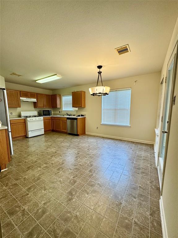 Foto del edificio - 12031 Madison Oak St