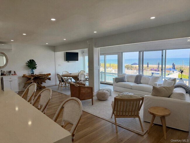 Foto del edificio - 585 Dune Rd