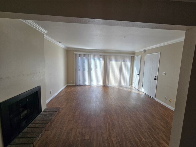 Building Photo - 918 Palm Ave