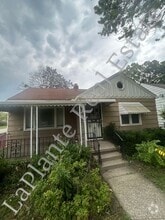 Building Photo - 1501 Glenbrook Dr