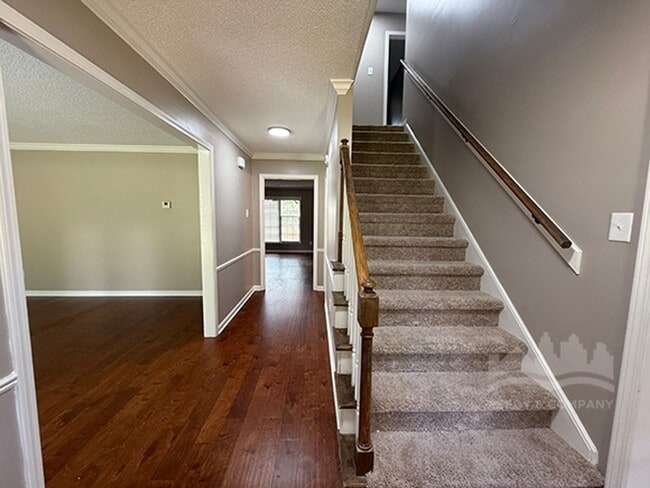 Foto del edificio - Welcome to your dream home in the heart of...