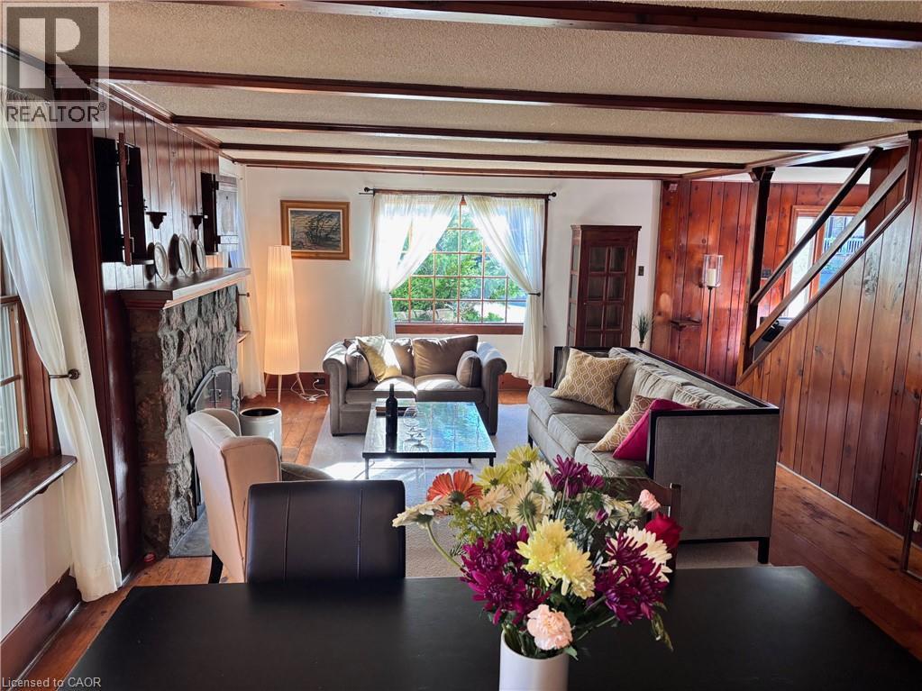 Photo principale - 8 Highland Ave