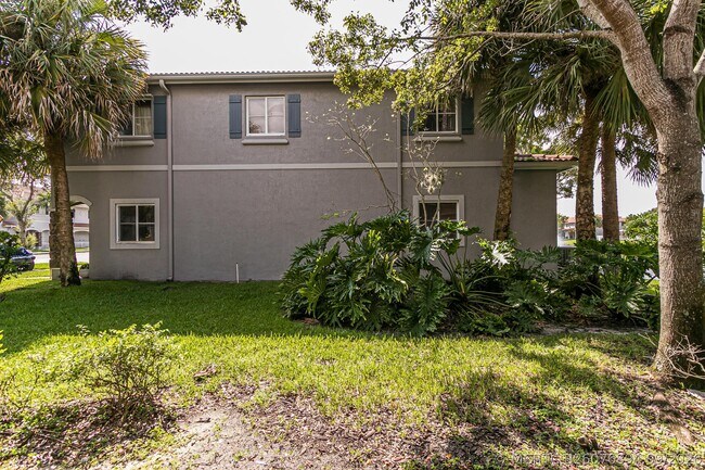 Foto del edificio - 2830 SW 82nd Ave