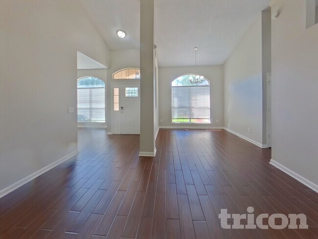 Foto del edificio - 843 Magic Cove Ln