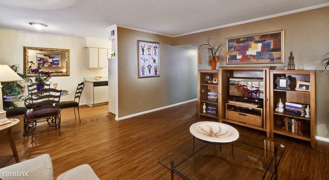 Foto del edificio - 3500 Greystone Dr