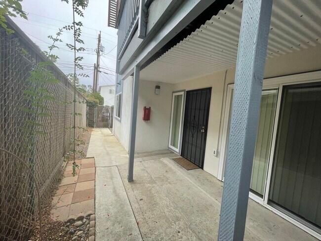 Patio - 929 3rd St