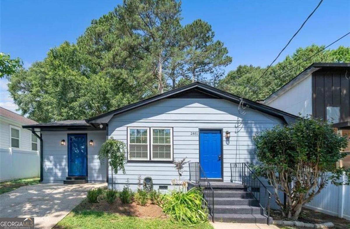 Foto principal - 2851 Forrest Hills Dr SW