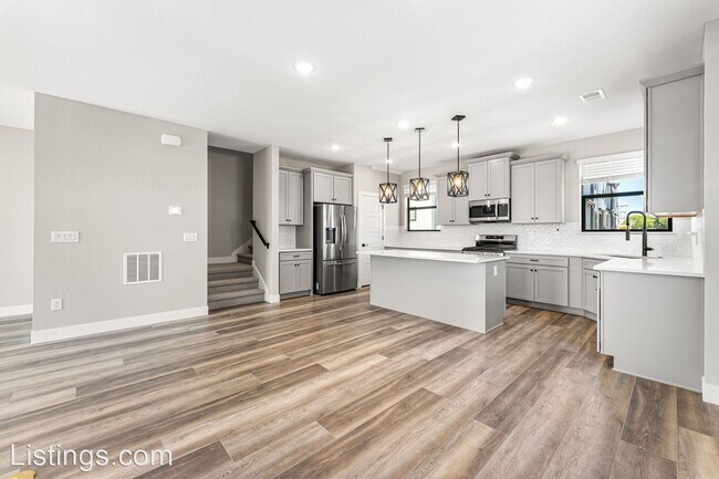 Foto del edificio - 4 br, 4 bath House - 2068 S Holly St #6