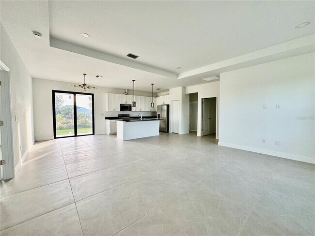 Foto del edificio - 13435 Bouvardia Ln