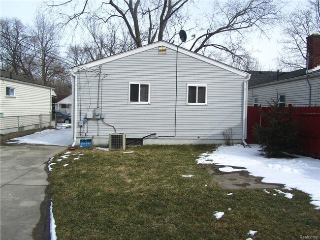 Building Photo - 19317 Antago St