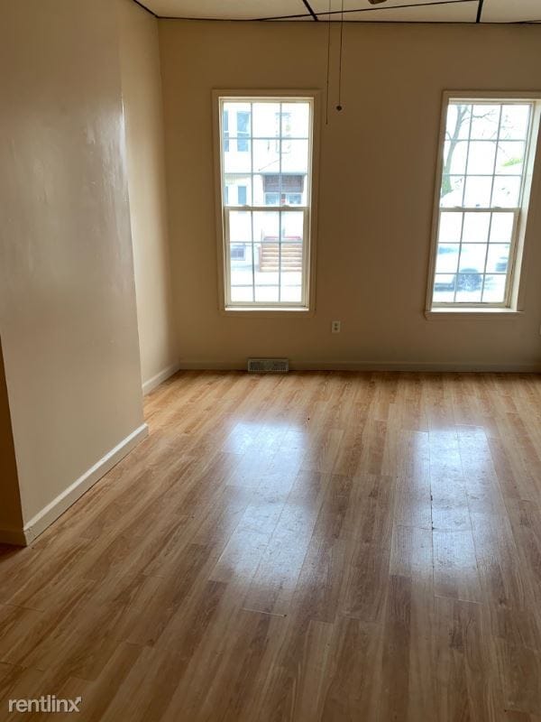 Primary Photo - 2 br, 1 bath House - 794 Livingston Ave