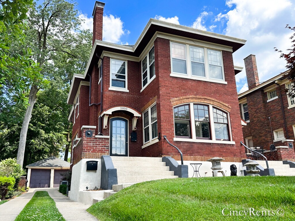 Primary Photo - 2850 Observatory Ave