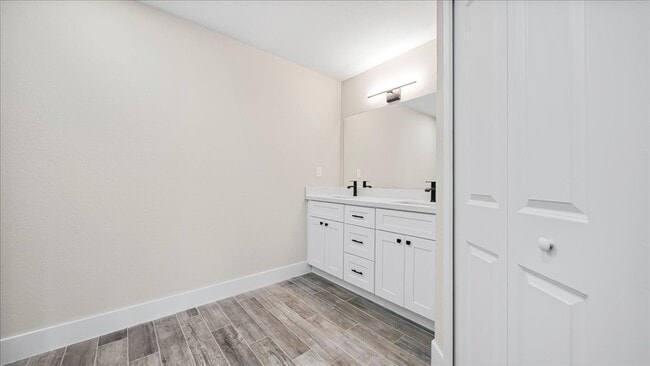 Foto del edificio - 2321 NW 30th Terrace