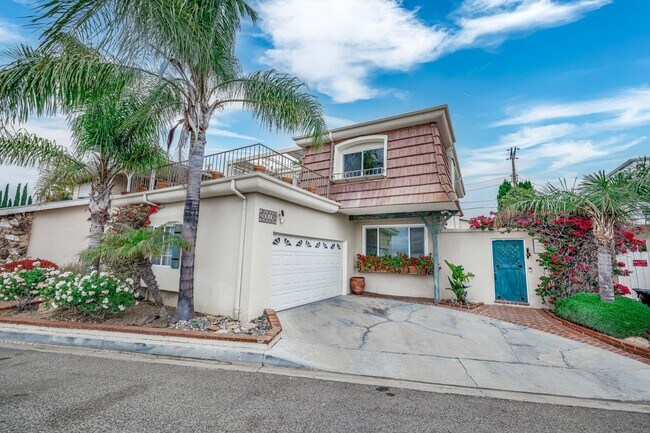 Building Photo - 4310 Torreon Dr
