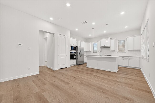 Foto del edificio - 3203 Home Ct