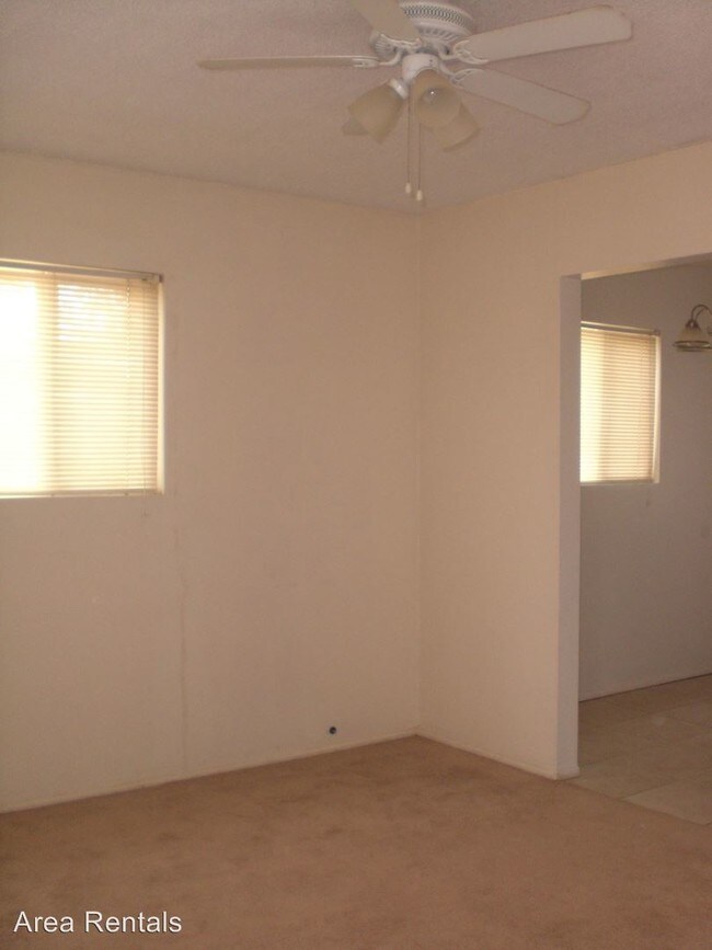 Foto del edificio - 2 br, 1 bath House - 34948 CEDAR ROAD