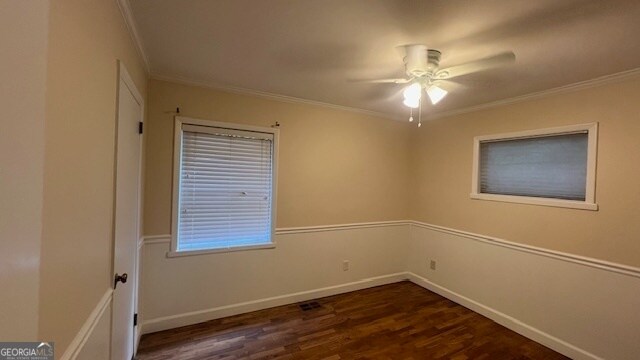 Foto del edificio - 3060 Valley Cir