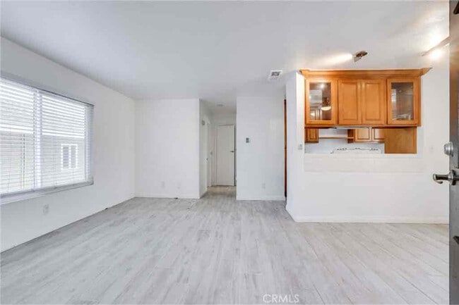 Photo - 2021 Alabama St Apartment