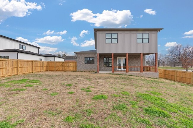 Building Photo - 135 Max Ln Dr