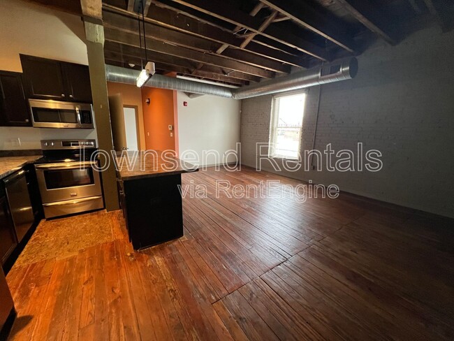 Foto del edificio - 159 Maxwell St