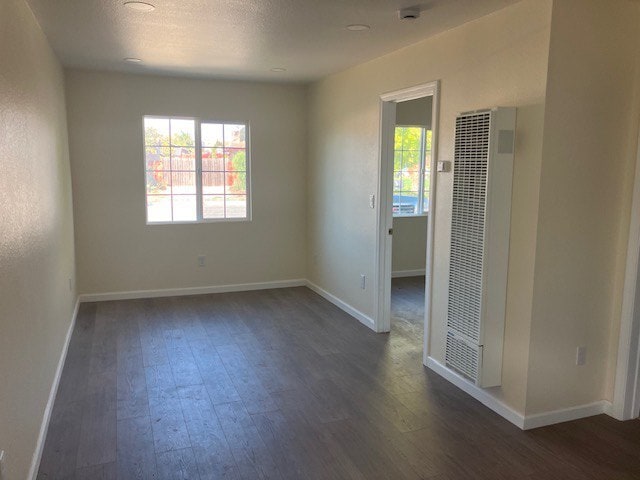 Building Photo - 574 Yosemite Way