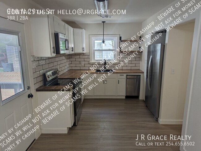 Foto del edificio - 910 N 29th St