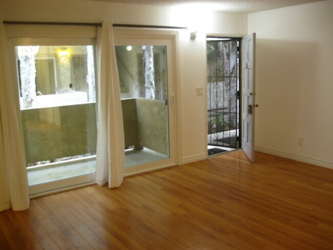 Foto del edificio - 2221 20th St