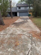 Building Photo - 9 Dewthread Ct