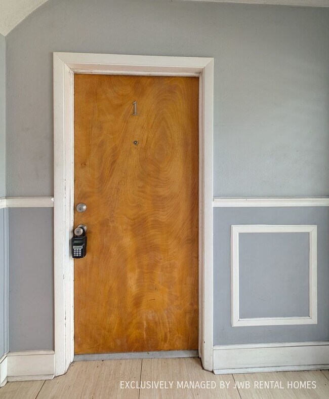 Foto del edificio - 3113 Belden St