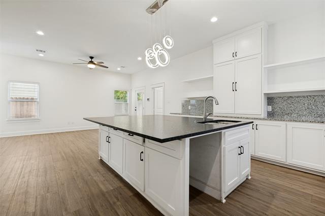 Foto del edificio - 4503 Frank St