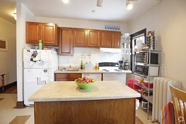 Kitchen - Stevens Community Apartments