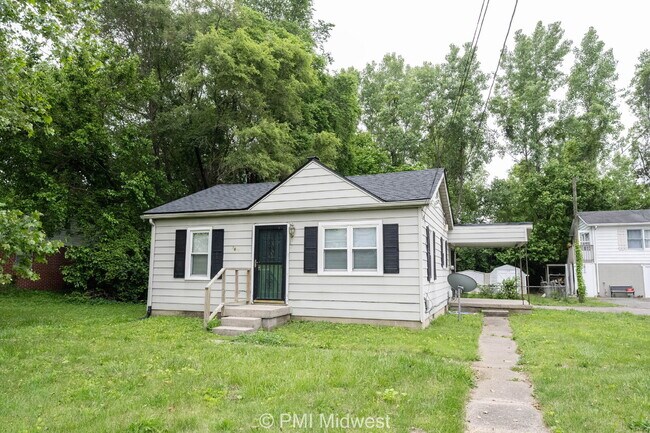 Foto del edificio - "Charming 3-Bed Home in Indianapolis – Coz...