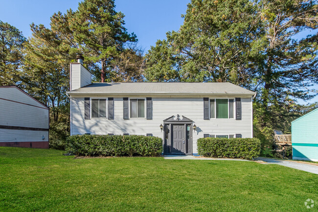 Building Photo - 4784 White Oak Trail