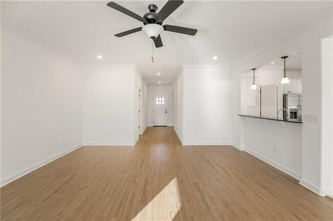 Foto del edificio - 520 Poplar Rd