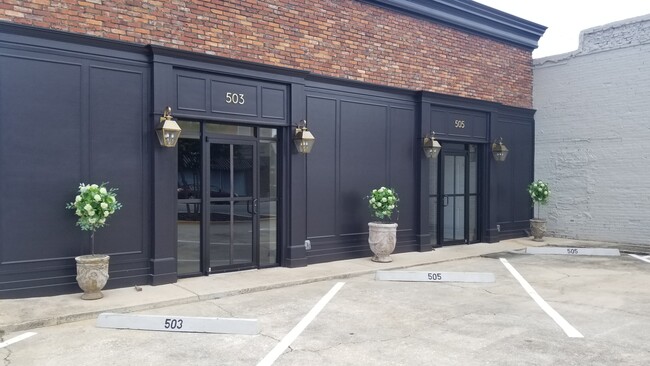 Foto del edificio - 503 Main St S