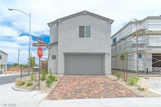 Building Photo - 3380 Sunlight Grove Ln