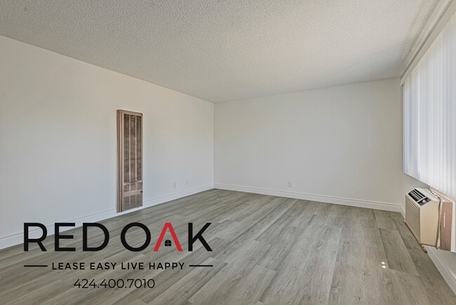 Foto del edificio - 3815 Baldwin Ave