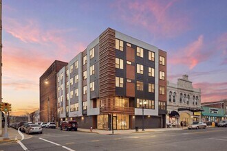 Building Photo - 6401 Park Ave