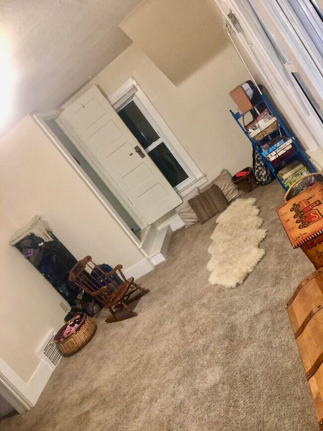 963-2 living room - 963 Washtenaw Rd