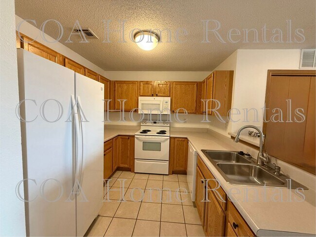 Foto del edificio - Great West side condo