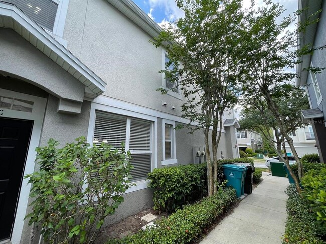 Building Photo - 6510 S Goldenrod Rd