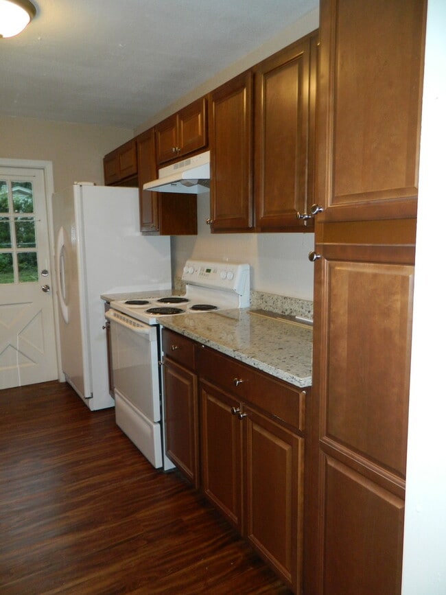 Building Photo - Take a look today before it is gone!
