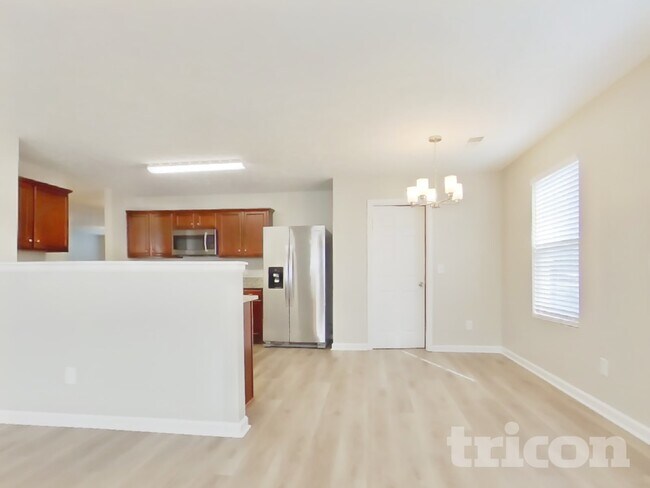 Foto del edificio - 5004 Millpond Ct