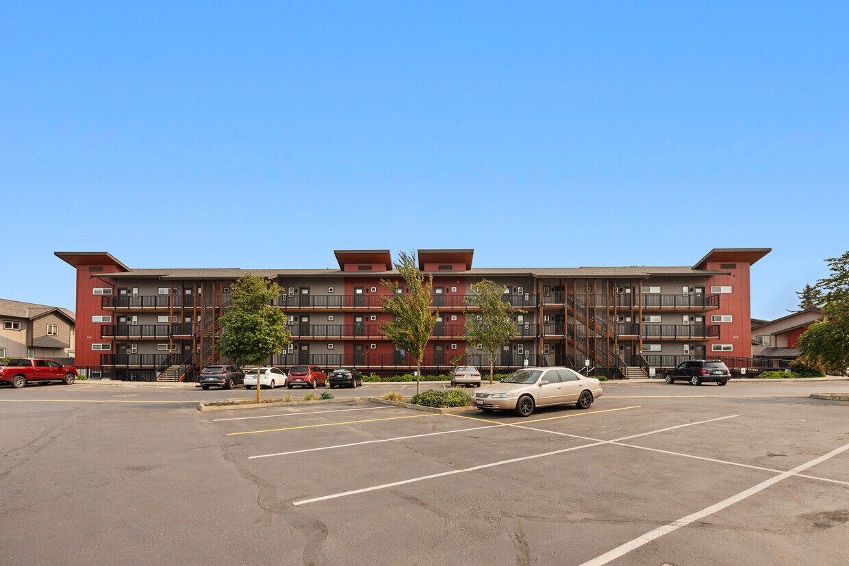 1882 Front St Unit 305, Lynden, WA 98264 Apartments in Lynden, WA