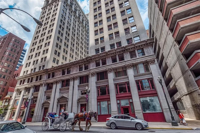 Building Photo - 314 N Broadway Apt 503