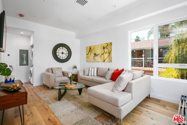 Foto del edificio - 2531 Thurman Ave