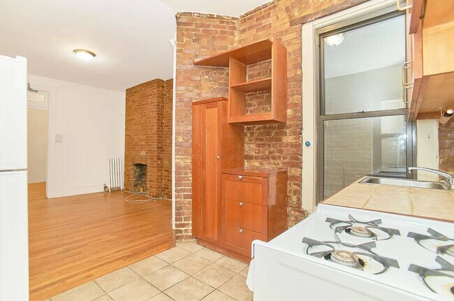 Foto del edificio - 152 W 73rd St