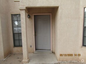 Building Photo - 4025 Mary Cir