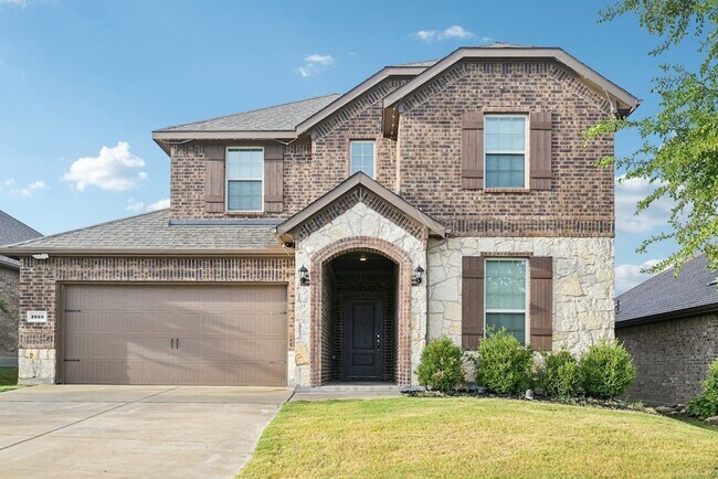 Foto del edificio - 1025 Indigo Ln