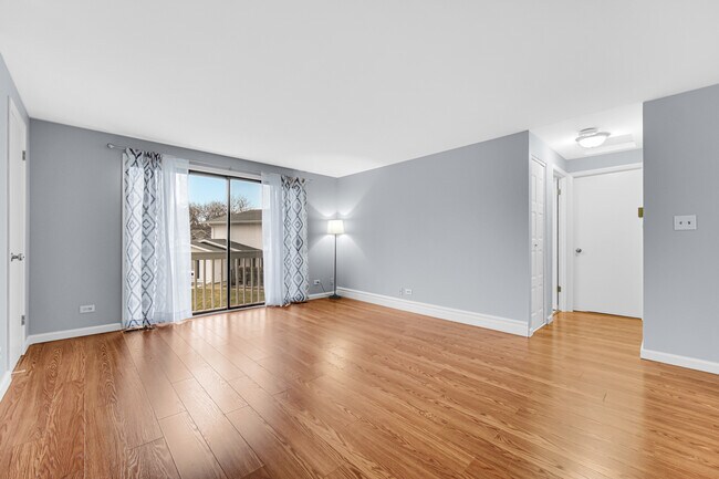 Building Photo - 166 Chatham Ct